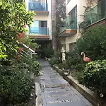 Marin-a & Otel 3*